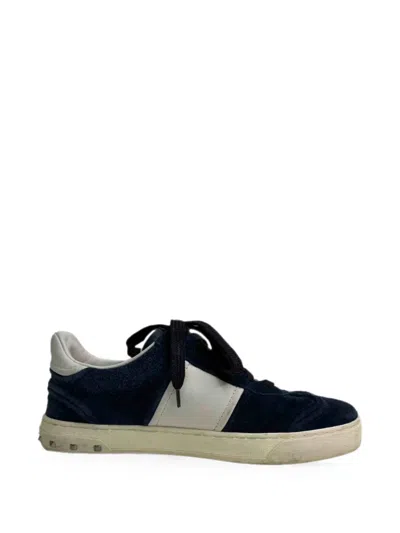 Pre-owned Valentino Garavani Flycrew Low-top Sneakers In Blue