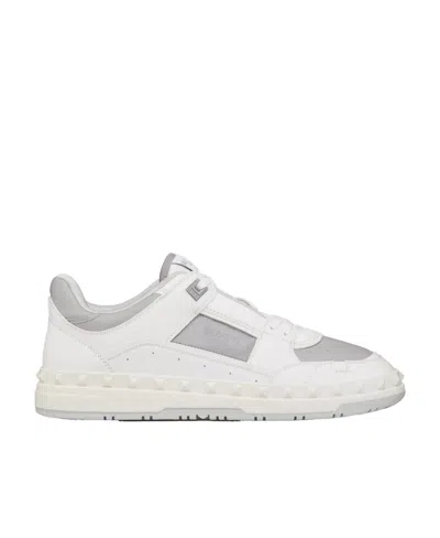 VALENTINO GARAVANI VALENTINO GARAVANI FREEDOTS LACE-UP SNEAKERS