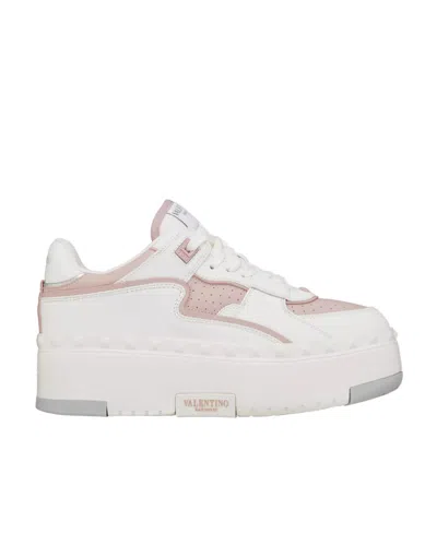 VALENTINO GARAVANI VALENTINO GARAVANI FREEDOTS XL LACE-UP SNEAKERS