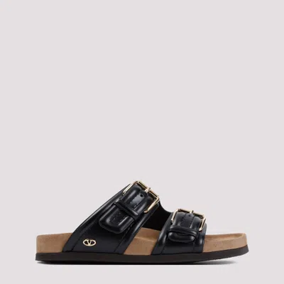 Valentino Garavani Fussfriend Leather Sandals In Black