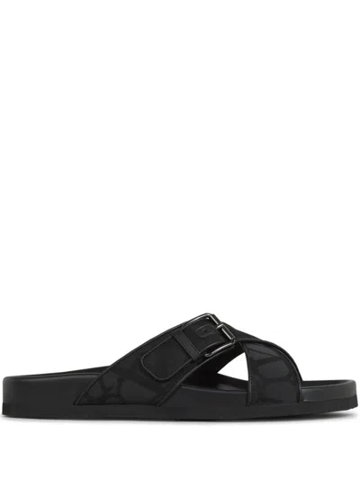 Valentino Garavani Fussfriend Slides In Black