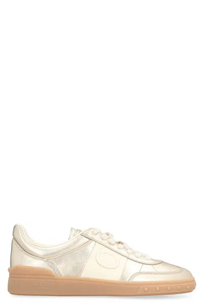 VALENTINO GARAVANI UPVILLAGE LOW-TOP SNEAKERS