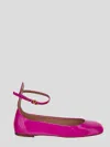 Valentino Tan-go Patent-leather Ballerina Shoes In Pink