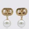 Valentino Ovalette Metal Earrings With Swarovski Pearls In Gold