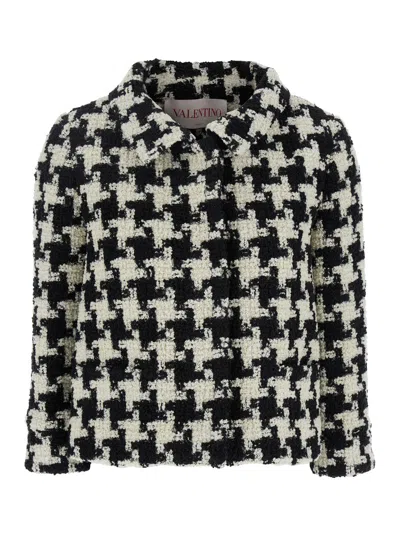 VALENTINO VALENTINO GARAVANI BLACK AND WHITE JACKET WITH SPREAD COLLAR AND ALL-OVER HOUNDSTOOTH MOTIF IN WOOL 