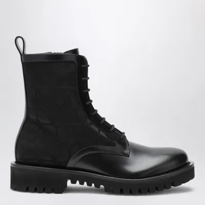 VALENTINO GARAVANI VALENTINO GARAVANI BLACK COMBAT BOOT IN TECHNICAL FABRIC AND TOILE ICONOGRAPHE CALFSKIN