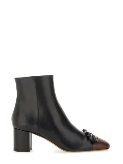 VALENTINO GARAVANI VALENTINO GARAVANI BLACK LEATHER BOOTS