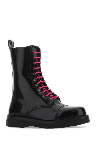 Valentino Garavani Boots In Black