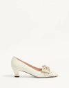 Valentino Garavani Bowow Pump In Kidskin With Studs 45mm Woman Ivory 41 In Ivory