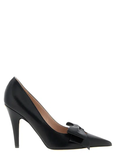 Valentino Garavani Bowow Goatskin Pumps Pointed Toe Heels In Black