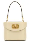 Valentino Borsa A Secchiello Vlogo Signature In Pelle Avorio  Donna In White