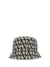 Valentino Bucket Hat | Toile Iconographe | Nylon T In Beige/nero