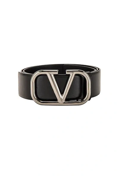 Valentino Garavani Logoed Buckle Belt In Negro