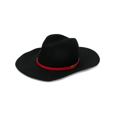 Valentino Garavani Caps