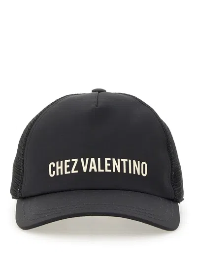 Valentino Garavani Valentino Logo Printed Baseball Cap In Black