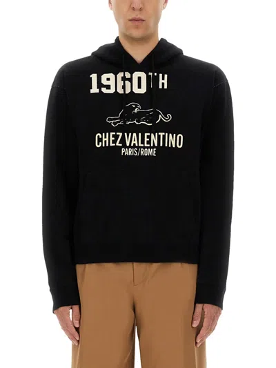 Valentino Garavani Hoodie With Logo Print In Black