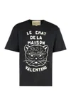 Valentino Garavani T-shirt With Le Chat De La Maison Print In Black