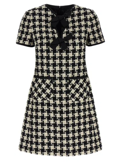 Valentino Garavani Damier Light Tweed Dress With Bow Detail In Gray