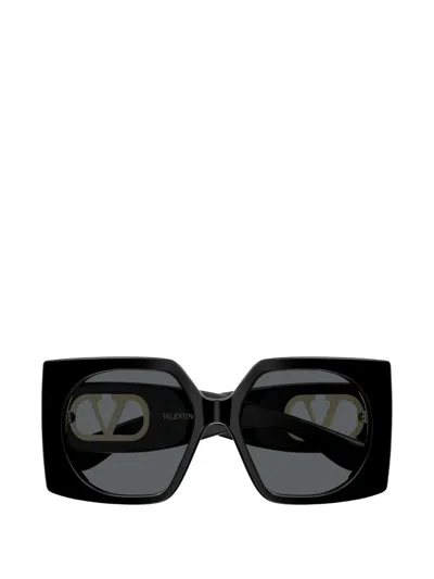 Valentino Garavani Eyewear V-logo Geometric-frame Sunglasses In Black