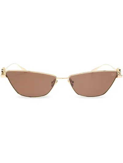 Valentino Garavani Eyewear Vlogo Sign Cat-eye Sunglasses In Gold