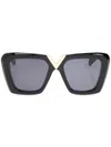 Valentino Garavani Eyewear Vlogo Signature Sunglasses In 黑色