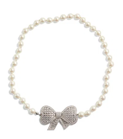 Valentino Garavani Faux Pearl Trop Chou Necklace In Ivory