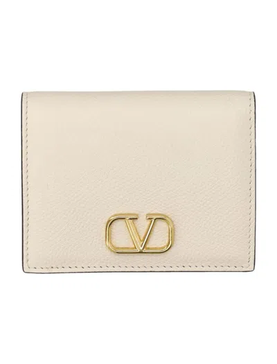 Valentino Garavani Vlogo Signature Compact Wallet In Light Ivory