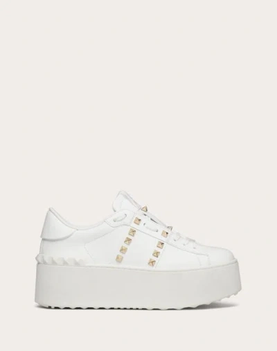 VALENTINO GARAVANI VALENTINO GARAVANI FLATFORM ROCKSTUD UNTITLED TRAINER IN CALFSKIN WOMAN WHITE 39.5