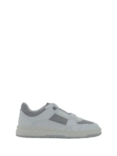 Valentino Garavani Valentino Freedots Leather Sneaker In White
