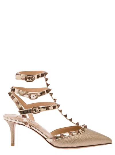 Valentino Garavani Gold-colored Pumps With Rockstuds Strap In Hammered Leather Woman In Neutral