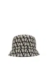Valentino Bucket Hat | Toile Iconographe | Nylon T In Beige/nero