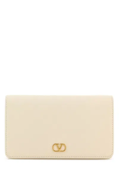 Valentino Garavani Ivory Leather Vlogo Signature Clutch In White
