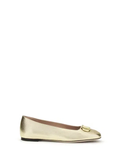 Valentino Garavani Vlogo Signature Laminated Nappa Ballet Flat In Gold