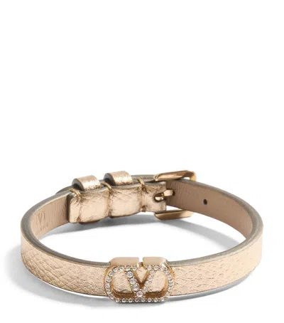 Valentino Garavani Leather Vlogo Signature Bracelet In Pink