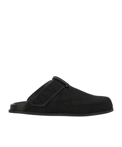 VALENTINO GARAVANI VALENTINO GARAVANI LOGO PRINTED SLIP-ON MULES