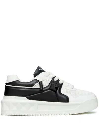 VALENTINO GARAVANI VALENTINO GARAVANI MEN ONE STUD XL LEATHER SNEAKERS