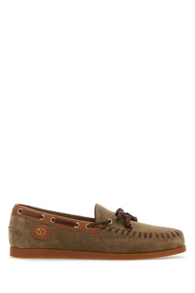 Valentino Garavani Palm Avenue Crust Leather Boat Shoes In Brown