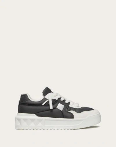 VALENTINO GARAVANI VALENTINO GARAVANI ONE STUD XL LOW-TOP SNEAKER IN CALFSKIN AND NYLON