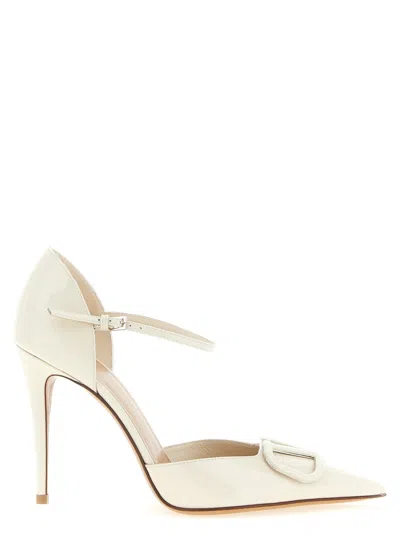 Valentino Garavani Patent Leather Pump In Cream