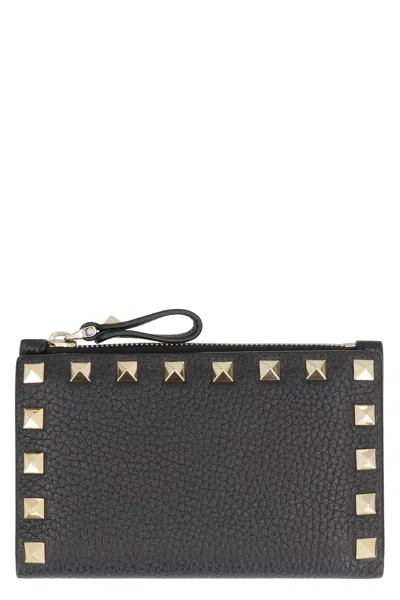 Valentino Garavani Pebbled Calfskin With Stud Trim Card Case In Black