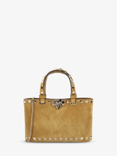 Valentino Garavani Poudre Pink Rockstud Wallet Bag In Neutral