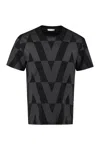 Valentino Garavani Man T-shirt Black Size S Cotton