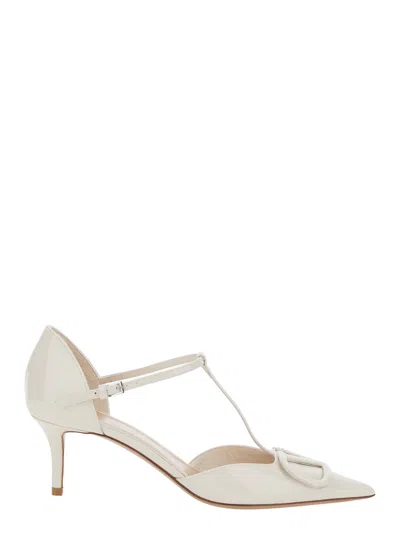 Valentino Garavani Pumps In White