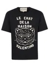 Valentino Garavani T-shirt With Le Chat De La Maison Print In Black