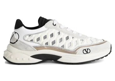 Pre-owned Valentino Garavani Garavani Ready Go Runner (women's) Sneakers In Light Ivory