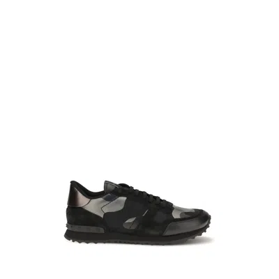 Valentino Garavani Rockrunner Sneakers In Black