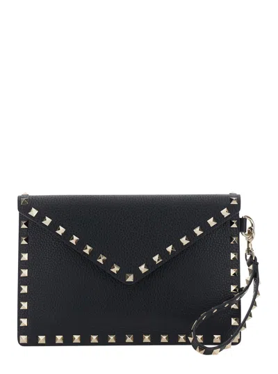 Valentino Garavani Rockstud Clutch In Black