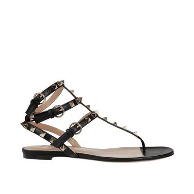 Valentino Garavani Rockstud Flip-flop Sandals Women