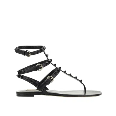 Valentino Garavani Rockstud Flip-flop Sandlas Women