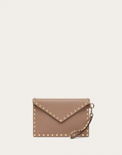 Valentino Garavani Rockstud Grainy Calfskin Pouch Woman Poudre Uni In Neutral